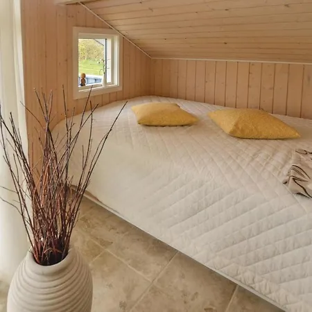 Dom wakacyjny Two-bedroom Holiday In Nordborg